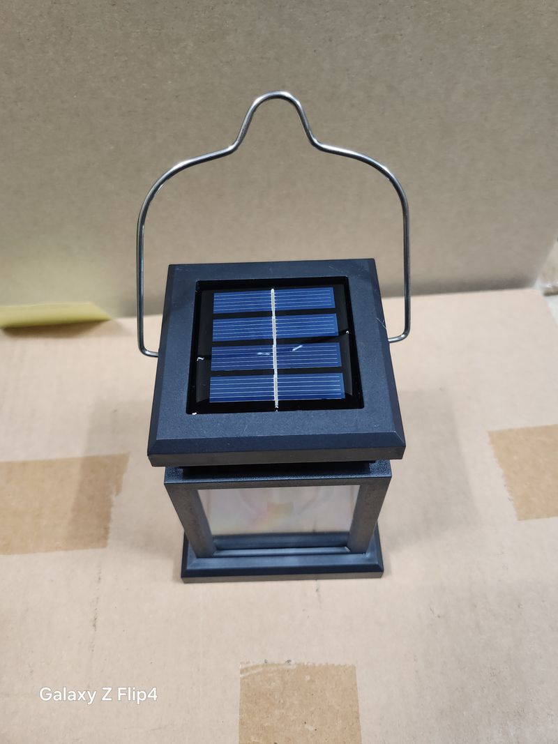 바이털사인님의 장터 판매 상품 [벽면 부착형 실외 정원 태양충전등 한개] 첨부 사진