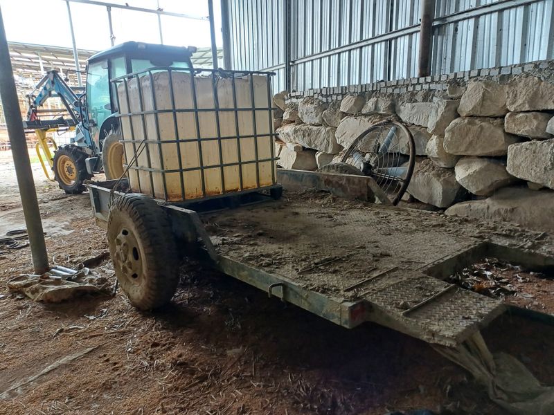 장터 상품 [콤바인이동용트레일러] 썸네일