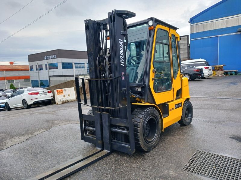 한효진님의 장터 판매 상품 [3톤 듀얼3단 풀옵션 디젤 중고지게차 ] 첨부 사진