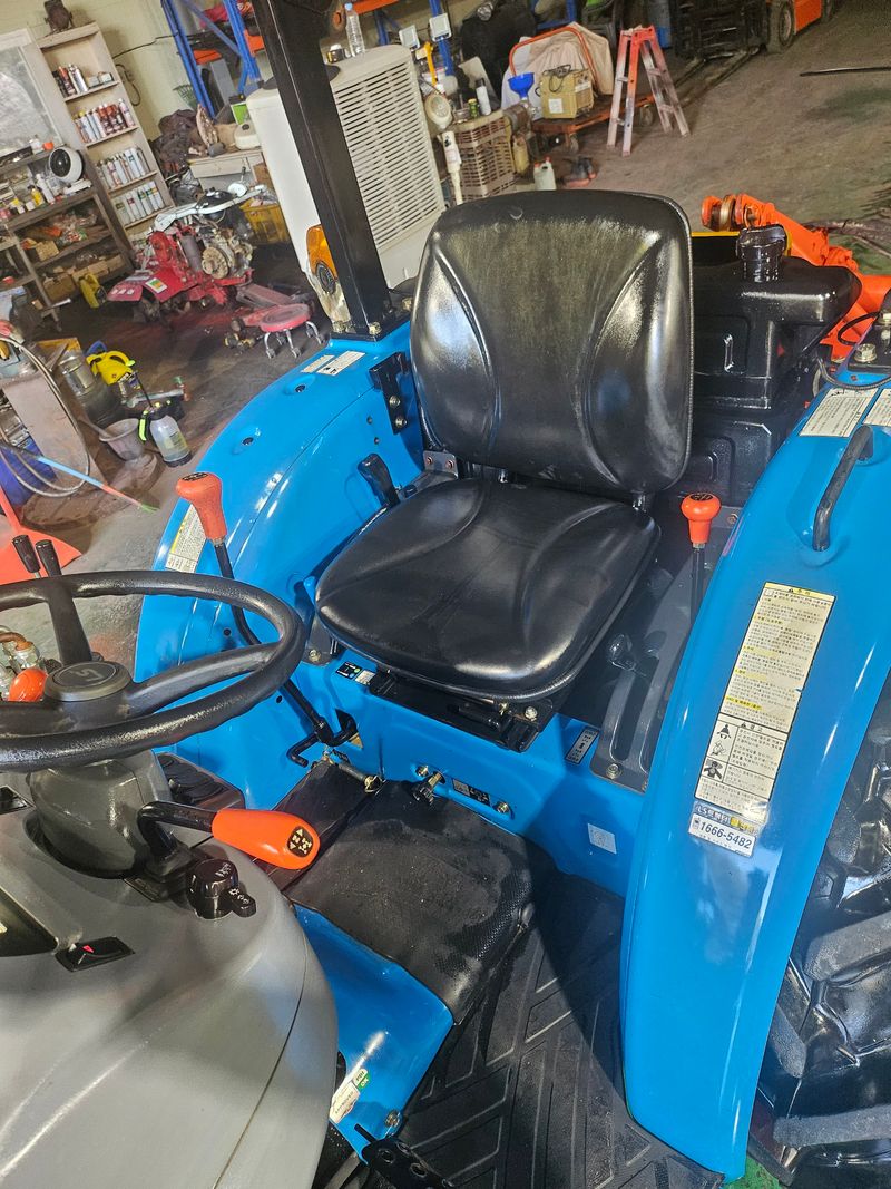 박현수님의 장터 판매 상품 [트렉터판매합니다 ] 첨부 사진