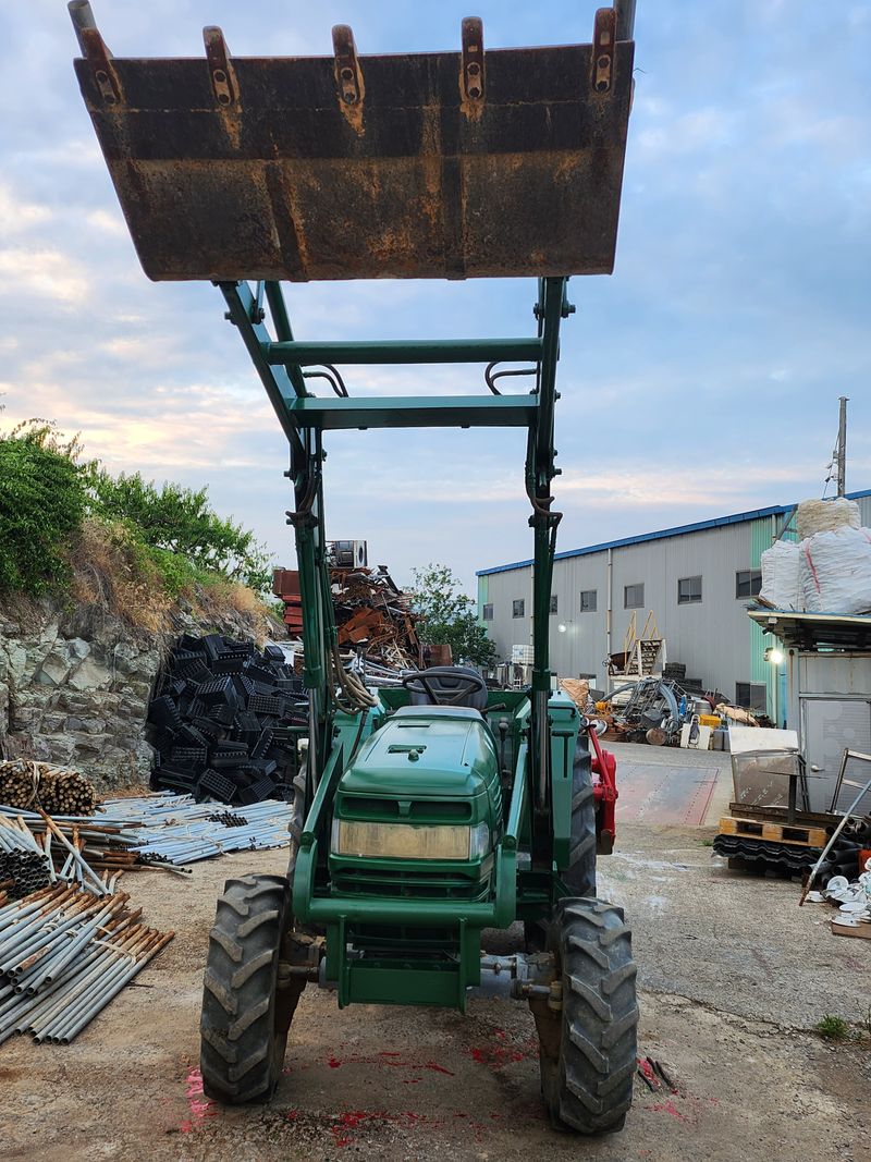 장터 상품 [대동40마력 트랙터] 썸네일