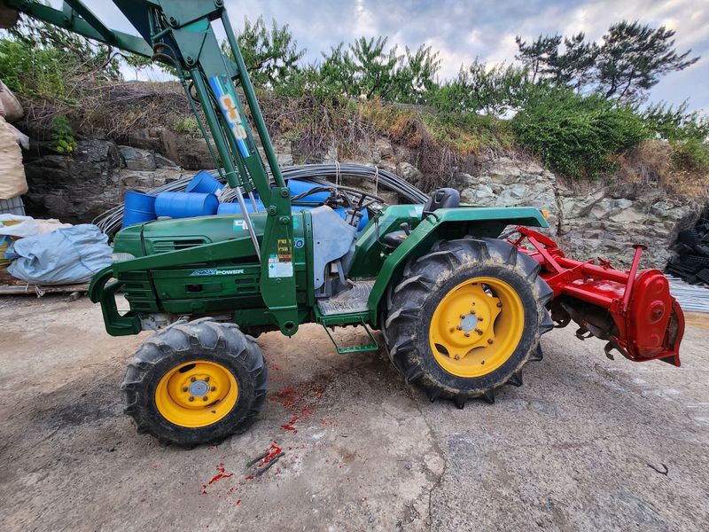 곽동명님의 장터 판매 상품 [대동40마력 트랙터] 첨부 사진