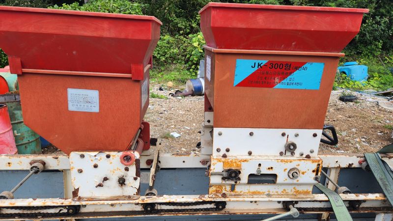 김동현님의 장터 판매 상품 [제광파종기 JK-300형(판매완료)] 첨부 사진