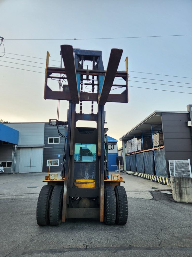 한효진님의 장터 판매 상품 [16톤 자동발 하이마스트 디젤 중고지게차 ] 첨부 사진