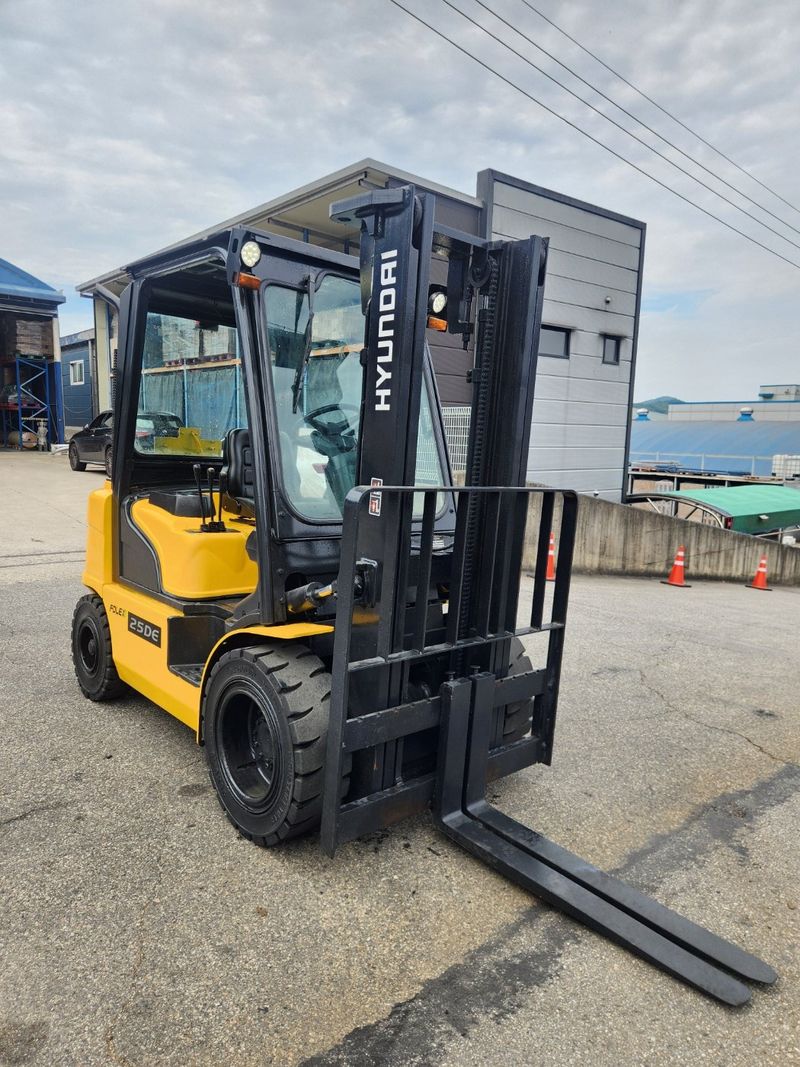 한효진님의 장터 판매 상품 [현대 포렉스 2.5톤 디젤 중고지게차 ] 첨부 사진