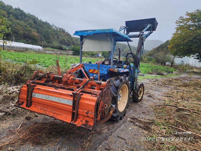 정권옥님의 장터 판매 상품 [동양 YA4040 동양 40마력 트렉타] 첨부 사진
