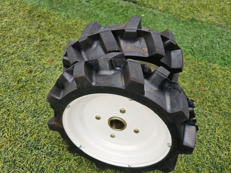 최도윤(중고농기계)님의 장터 판매 상품 [관리기용 통고무바퀴 판매합니다    ] 첨부 사진