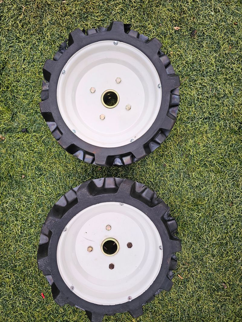 최도윤(중고농기계)님의 장터 판매 상품 [관리기용 통고무바퀴 판매합니다    ] 첨부 사진