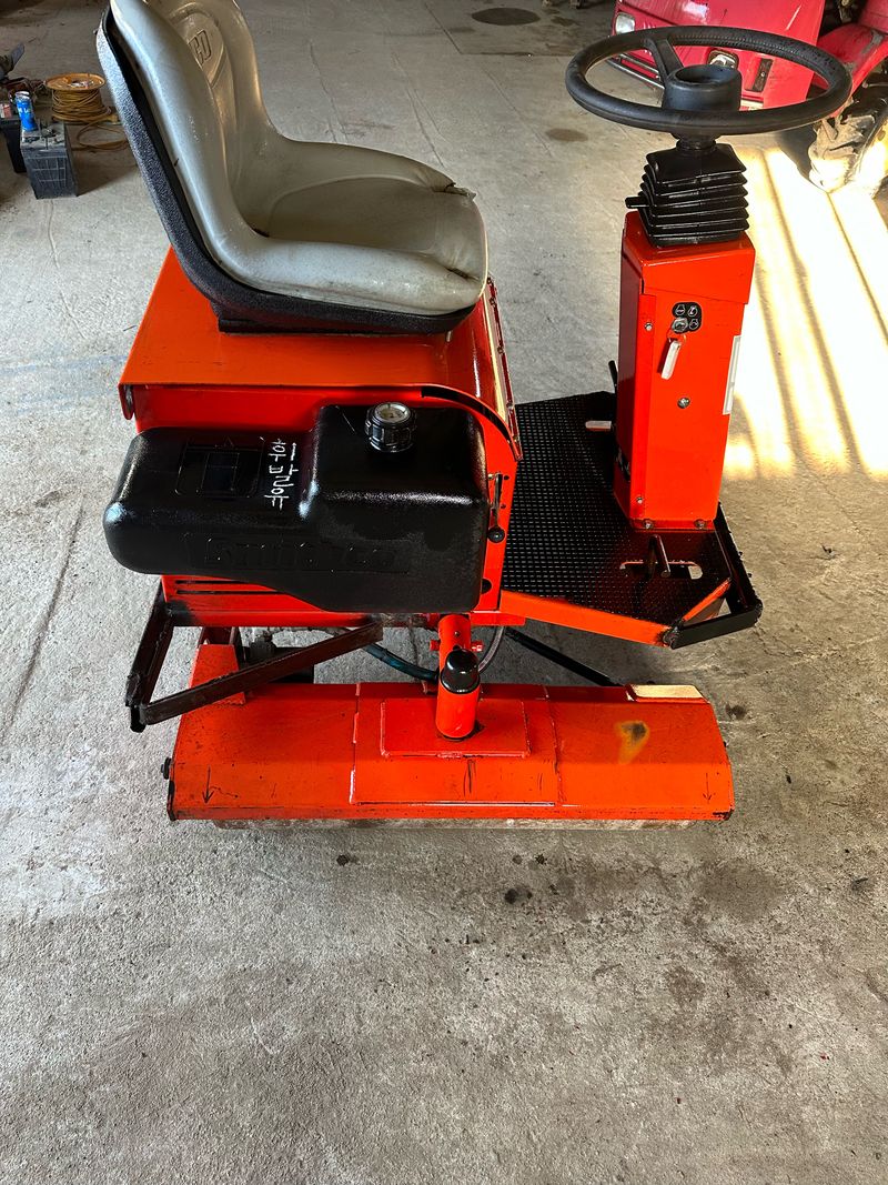 장터 상품 [스미스코 땅 다짐기] 썸네일