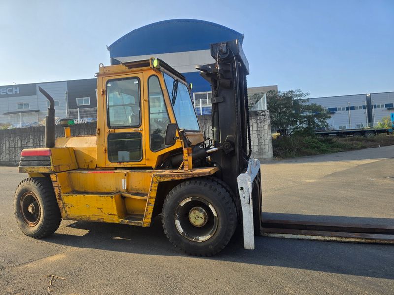 한효진님의 장터 판매 상품 [두산 D12톤 디젤 중고지게차 (자동발,캐빈)] 첨부 사진