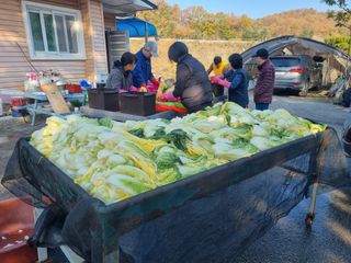 김종필님의 👀최근 산 것은? · 참여글 작성글 사진
