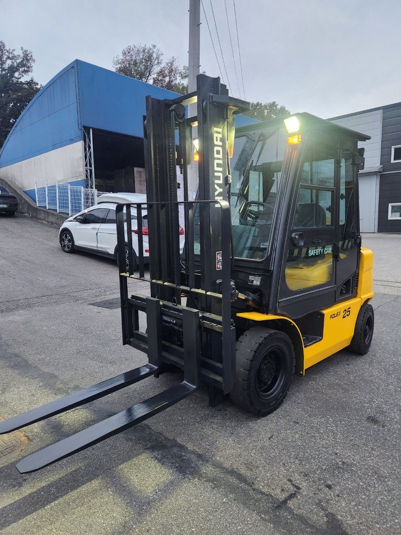 한효진님의 장터 판매 상품 [2.5톤 캐빈 싸이드쉬프트 디젤 중고지게차 ] 첨부 사진