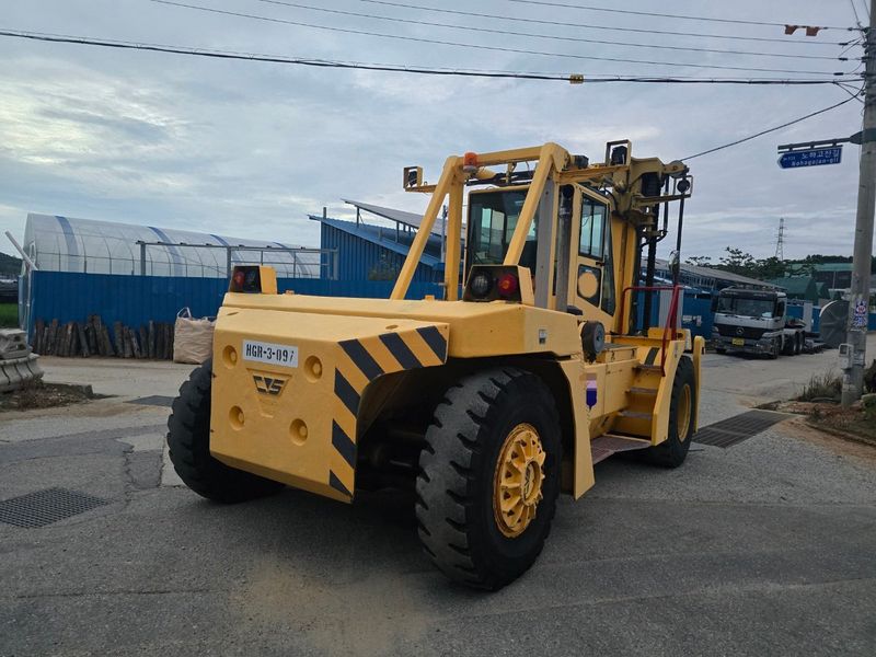 한효진님의 장터 판매 상품 [CVS페라리 25톤 디젤 중고지게차 ] 첨부 사진