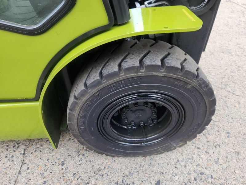 한효진님의 장터 판매 상품 [2.5톤 로드스테빌 디젤 중고지게차 ] 첨부 사진