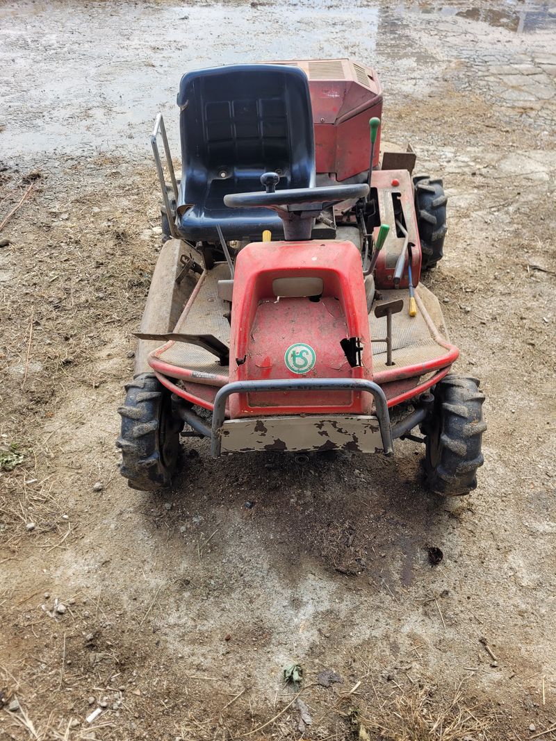 장터 상품 [승용제초기] 썸네일