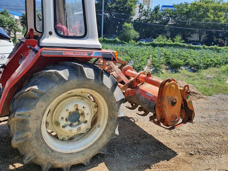 장터 상품 [대동4351트렉터] 썸네일