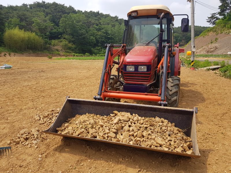 중고농기계님의 장터 판매 상품 [트렉트 로우더] 첨부 사진