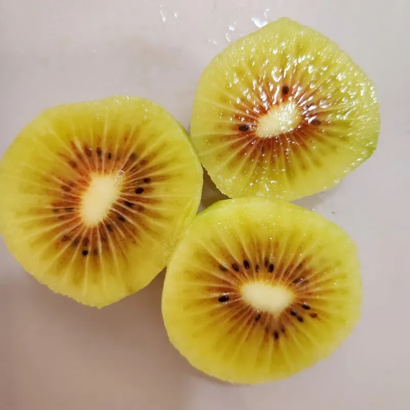 가근한제주(김상호)님의 장터 판매 상품 [제주 레드키위 3kg 벌크포장, 5kg 용기포장 됩니다.] 첨부 사진