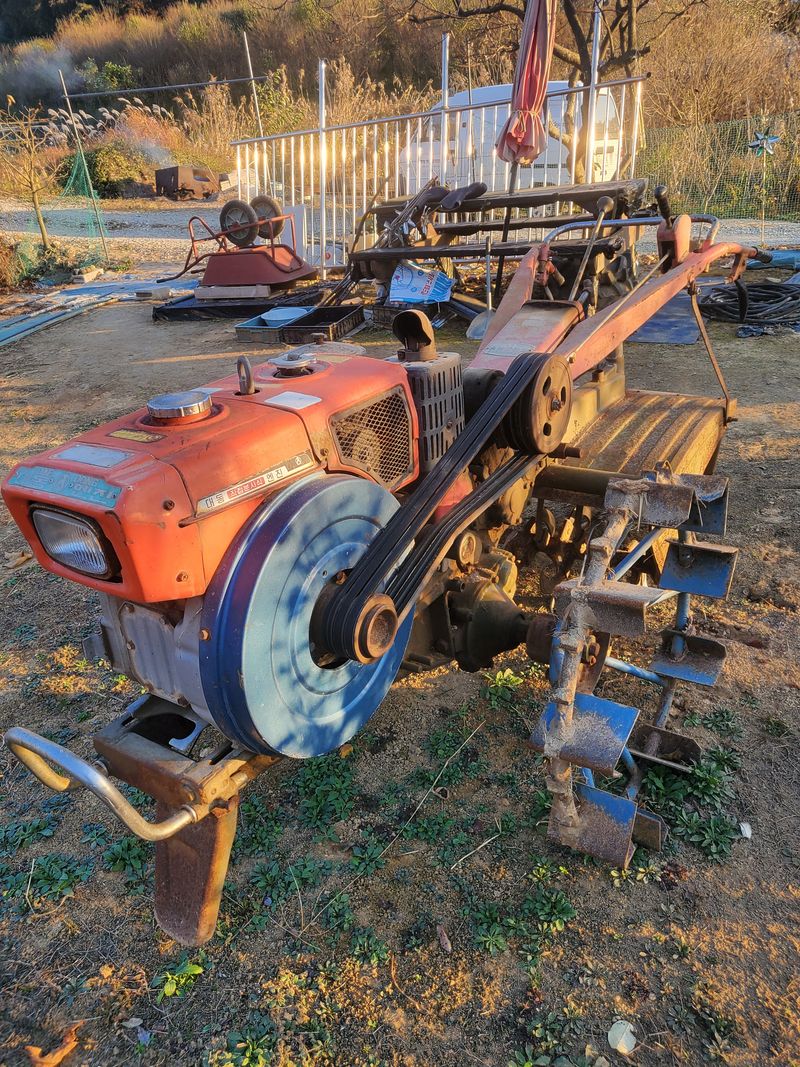 서정훈 님의 장터 판매 상품 [수동 경운기] 첨부 사진