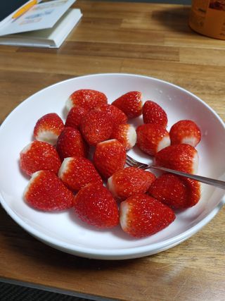 햇빛농원님의 딸기 · 일상 작성글 사진