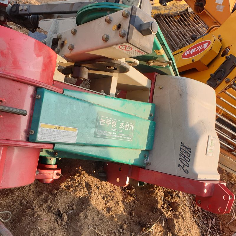 두릅나무10907님의 장터 판매 상품 [논두렁조성기 ] 첨부 사진