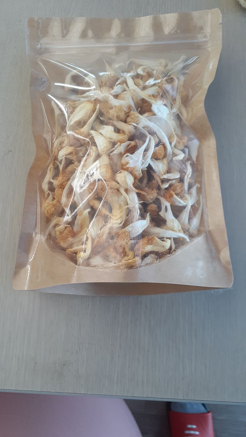 구ㅡ름님의 장터 판매 상품 [건 노루궁댕이버섯 100g] 첨부 사진