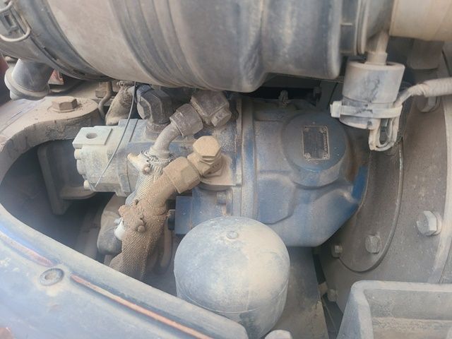 중고굴삭기 김동윤님의 장터 판매 상품 [중고굴삭기 두산 02굴삭기 2014년 코끼리집게장착] 첨부 사진