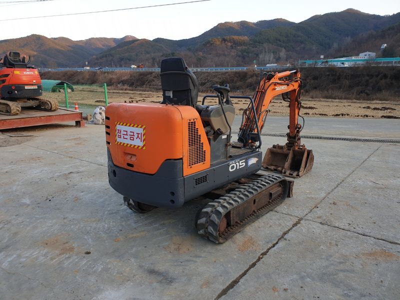 중고굴삭기 김동윤님의 장터 판매 상품 [국산 중고미니굴삭기 대우 솔라 015 ] 첨부 사진