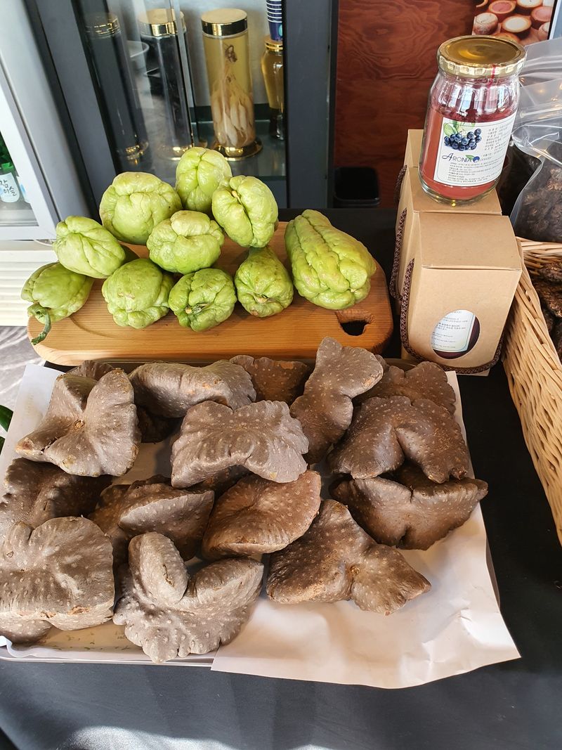 굿모닝님의 장터 판매 상품 [열매마 하늘마 판매  중대크키] 첨부 사진