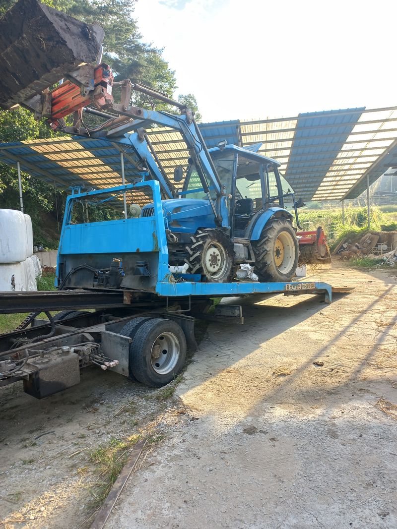 장터 상품 [농기계운반업체(아주렉카특송] 썸네일