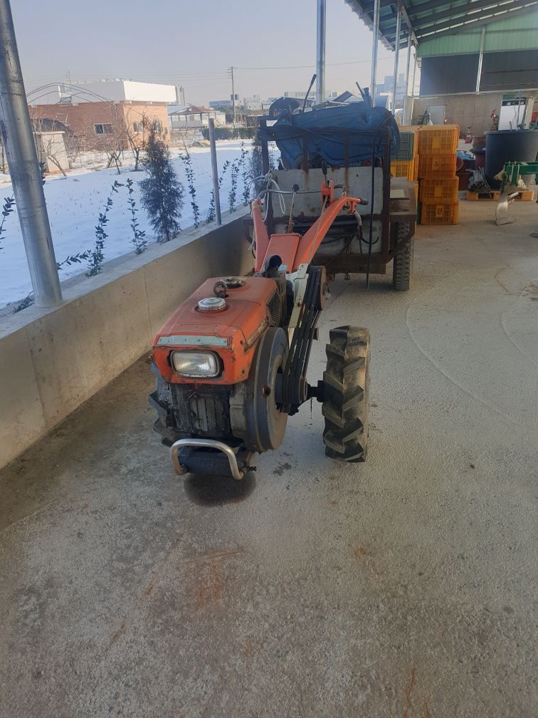 장터 상품 [경운기] 썸네일