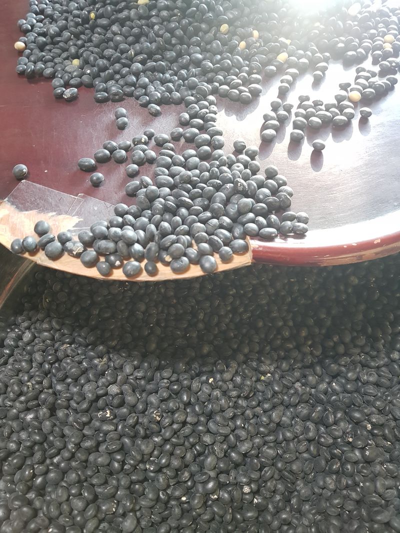 백용기님의 장터 판매 상품 [서리태 1kg] 첨부 사진