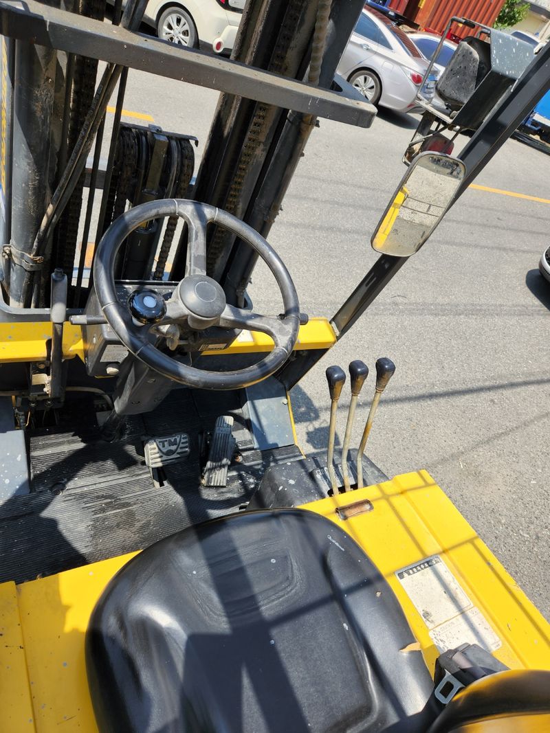 하풍용님의 장터 판매 상품 [2,5t 3단전동 지개차] 첨부 사진