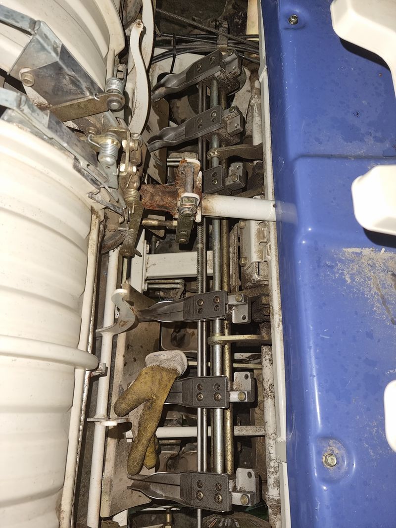 장터 상품 [동양 동양 TOP6 양파 정식기 6조 보행형 +파종기, 모종 포트(18000평 분량, 약 5000매)] 썸네일