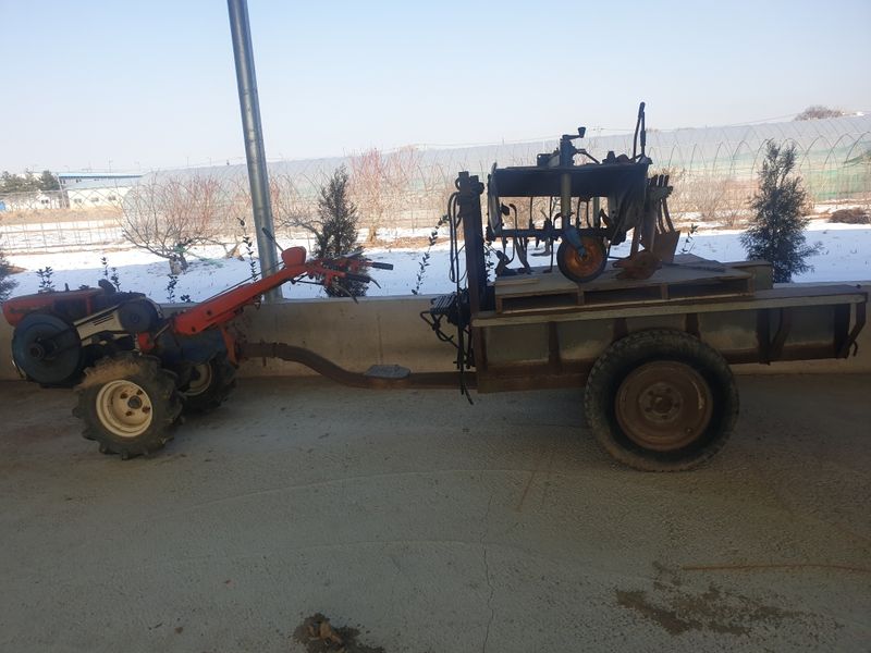 장터 상품 [경운기 ] 썸네일