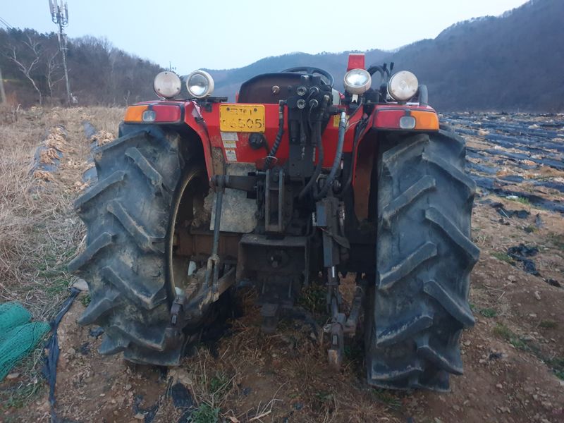 형제농원 (이상팔)님의 장터 판매 상품 [47마력 트랙터 ] 첨부 사진
