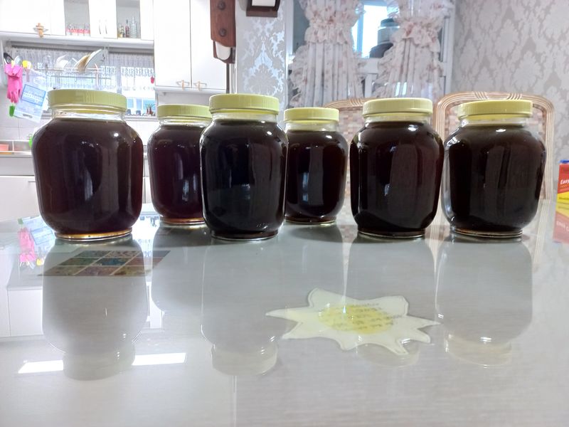 장터 상품 [산속순수토종꿀2.4kg] 썸네일