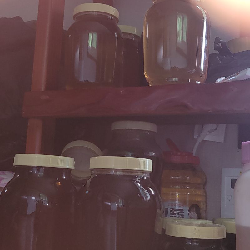 봉선이네봉장 님의 장터 판매 상품 [벌꿀 2.4kg 아카시 꿀  밤꿀  야생화꿀(잡화꿀)] 첨부 사진