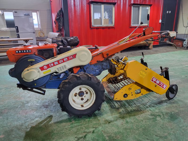 박현수님의 장터 판매 상품 [경운기 땅속작물수확기 판매합니다 ] 첨부 사진