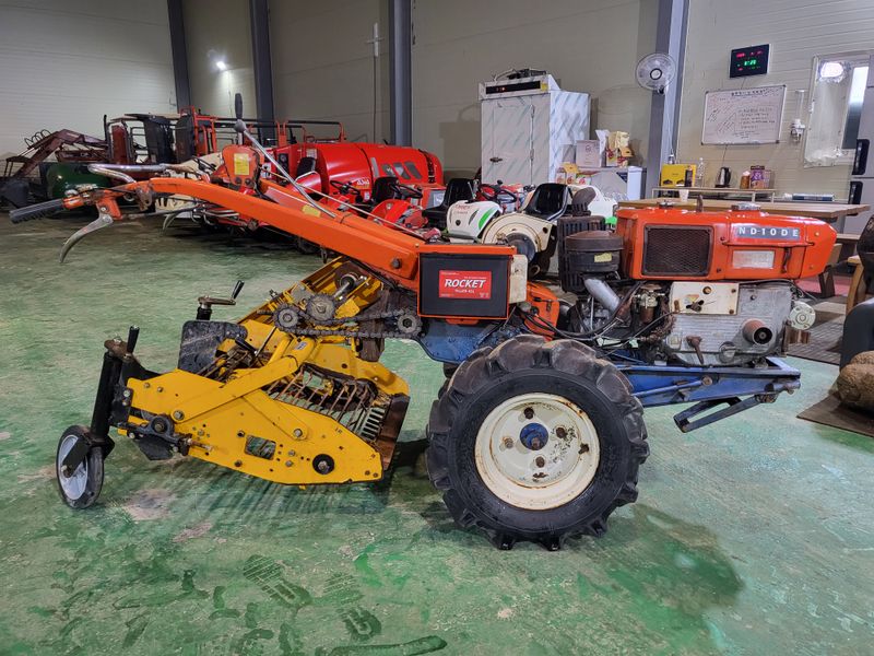 박현수님의 장터 판매 상품 [경운기 땅속작물수확기 판매합니다 ] 첨부 사진