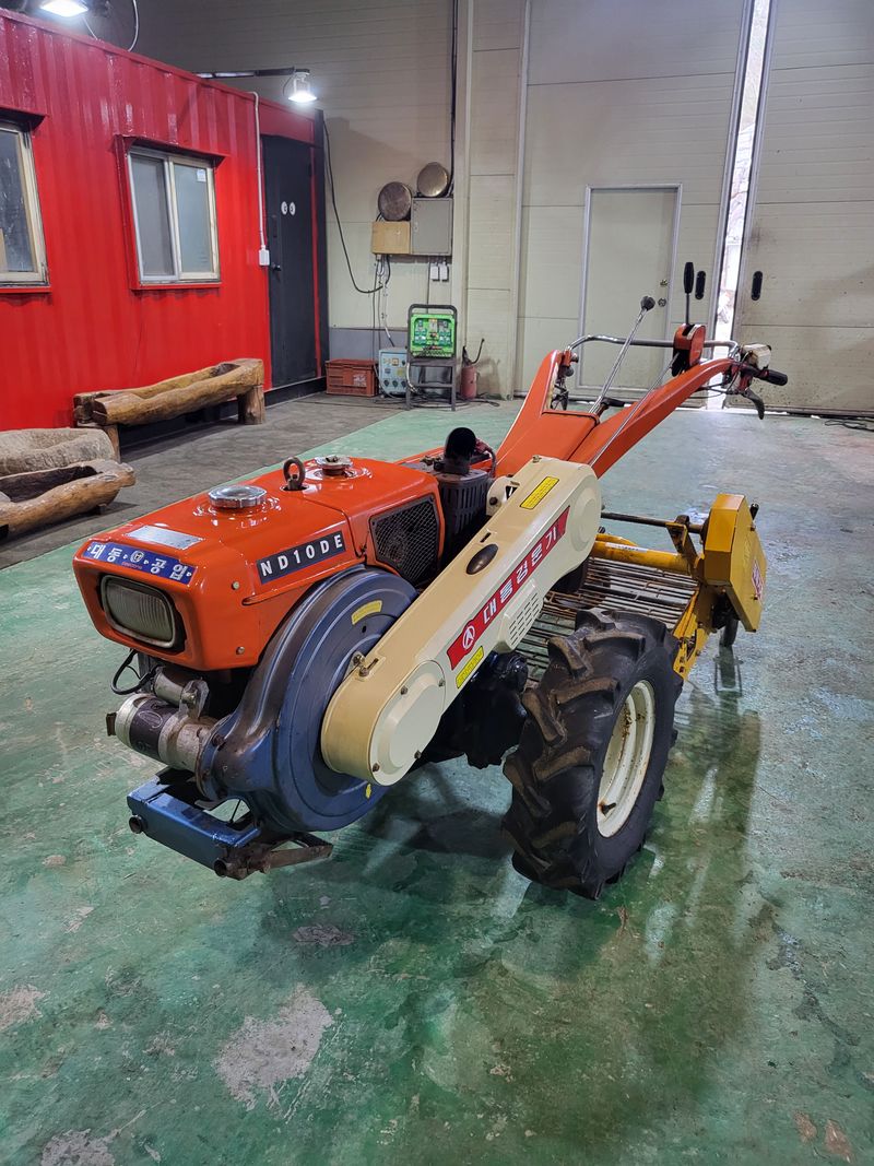 박현수님의 장터 판매 상품 [경운기 땅속작물수확기 판매합니다 ] 첨부 사진