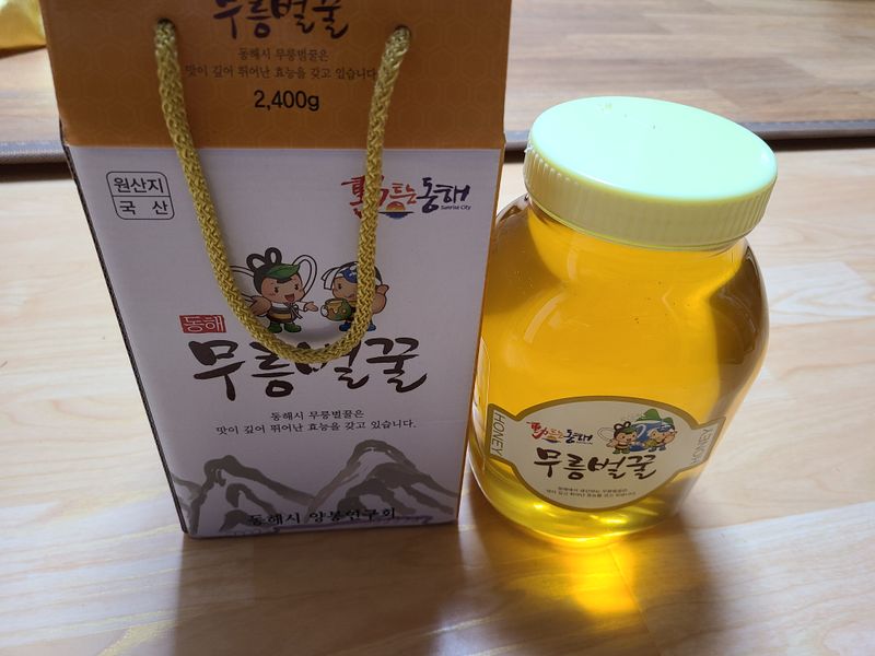 장터 상품 [아카시아 꿀2.4kg] 썸네일