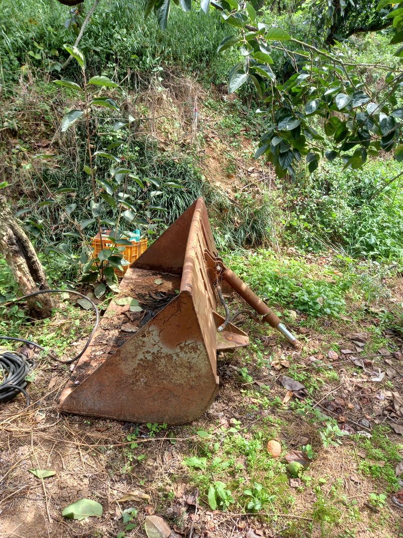 장터 상품 [트랙터 뒤 로우더 판매완료 ] 썸네일