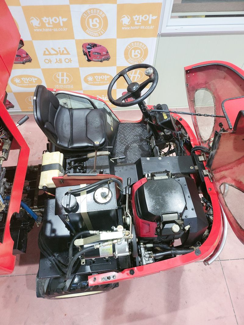 최성훈 님의 장터 판매 상품 [ss기  운반차겸용  1000리터 팝니다] 첨부 사진