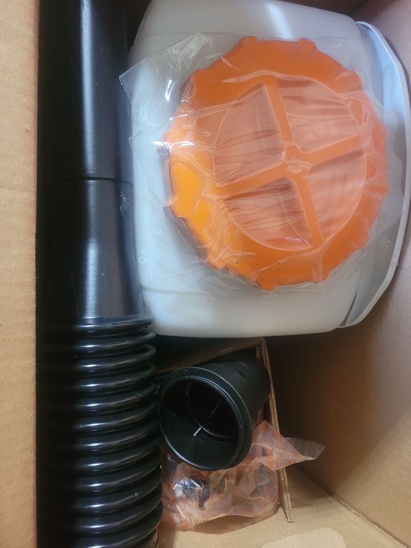 장터 상품 [스틸SR200 동력살분무기 판매합니다(판매완료)] 썸네일