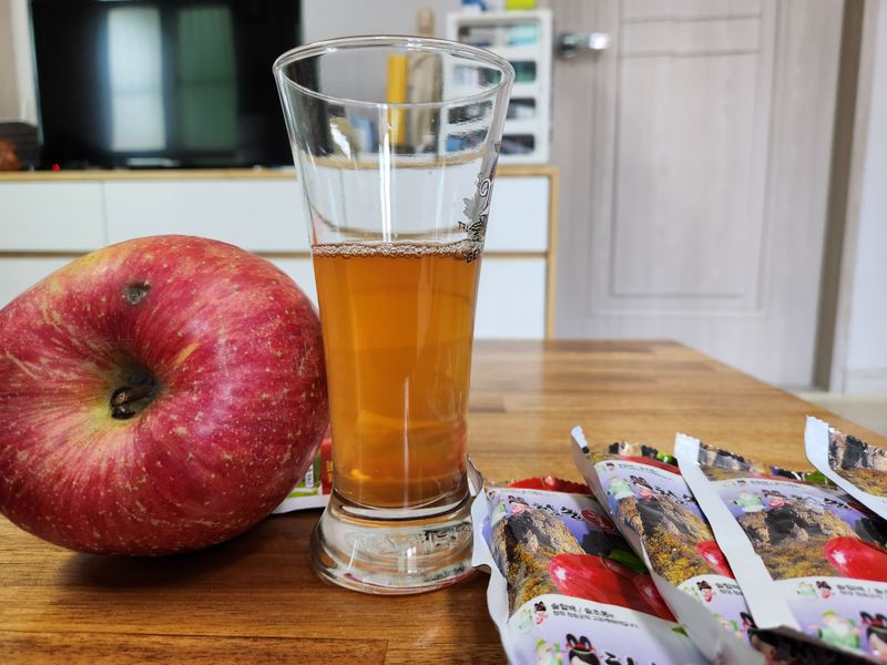 이원정님의 장터 판매 상품 [사과즙2박스] 첨부 사진