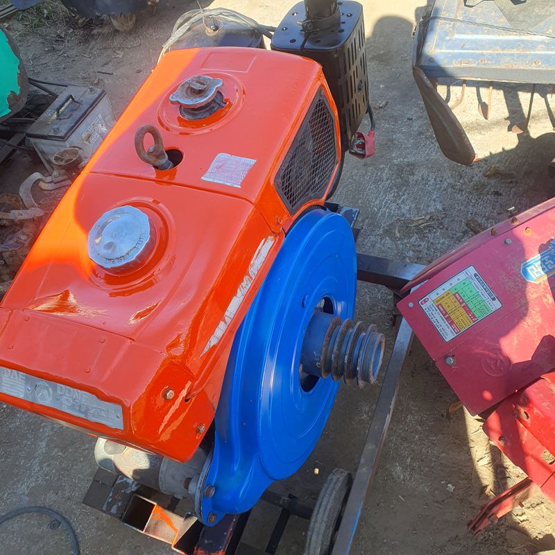 김문규님의 장터 판매 상품 [대동 직분사 8마력 엔진 팝니다 세루장착] 첨부 사진