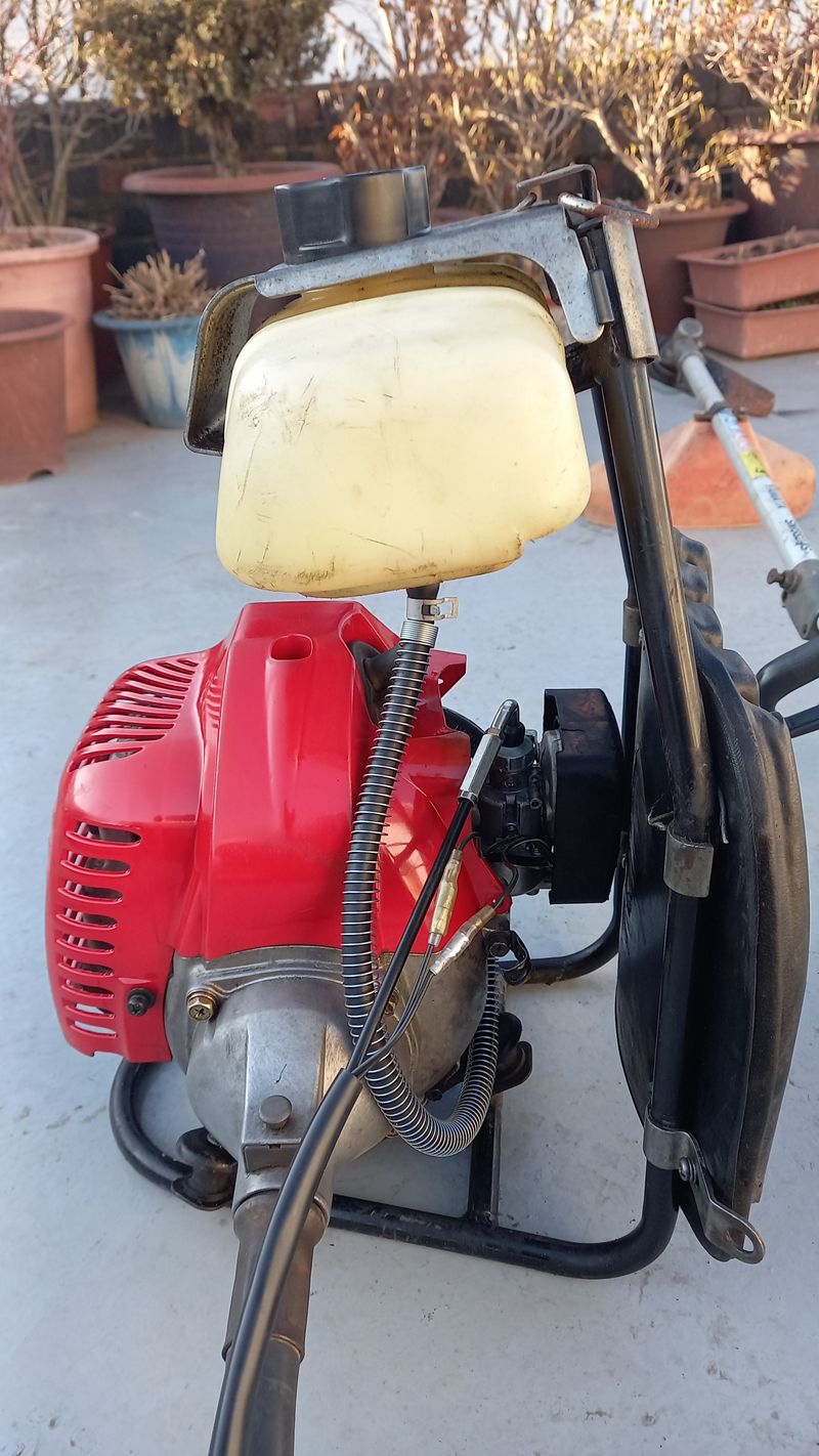 김기탁님의 장터 판매 상품 [예초기미스비시TB43] 첨부 사진