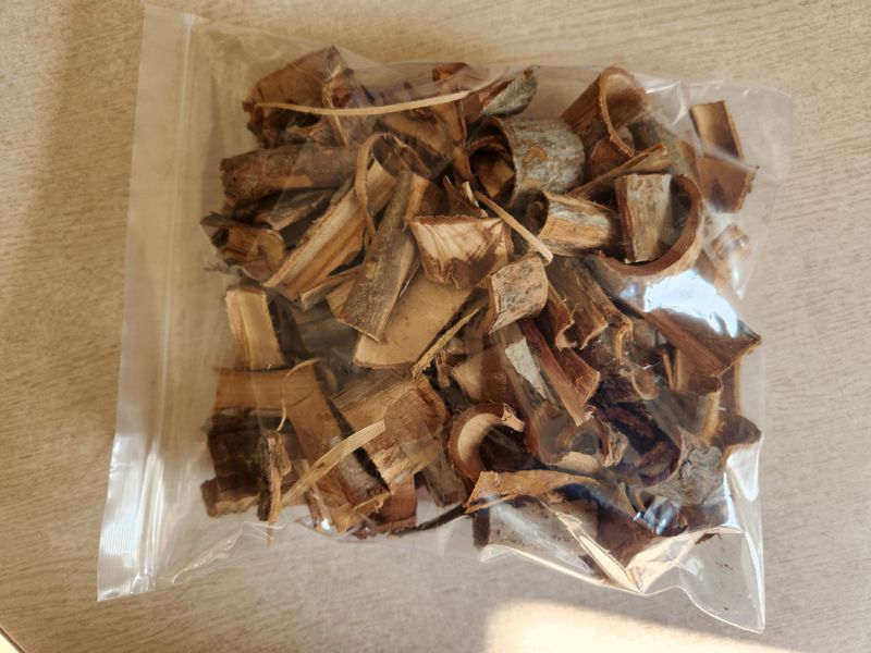 김승태님의 장터 판매 상품 [느릅나무.유백피  1근(400g) 1만원 팝니다.] 첨부 사진