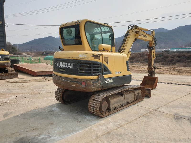 중고굴삭기 김동윤님의 장터 판매 상품 [중고굴삭기 현대R55산 농장용굴삭기 코끼리집게장착 2010년식] 첨부 사진